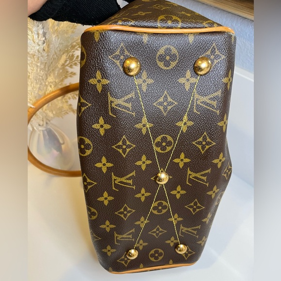 🎀 Louis Vuitton Monogram Tivoli PM Handbag - Picture 10 of 17